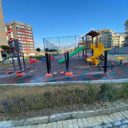 Havuzlu Site Dairesi Alanya
