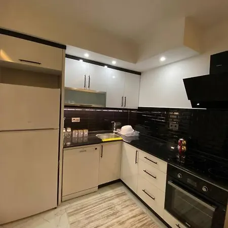Apartment Havuzlu Site Dairesi